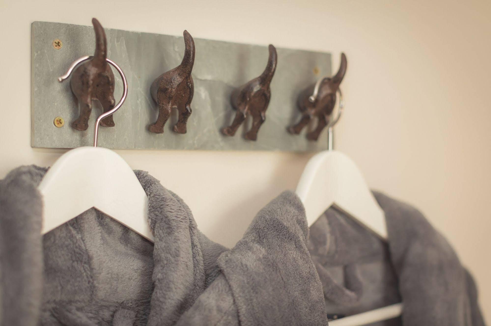 The Bower Inn Bridgwater Exteriör bild A coat rack