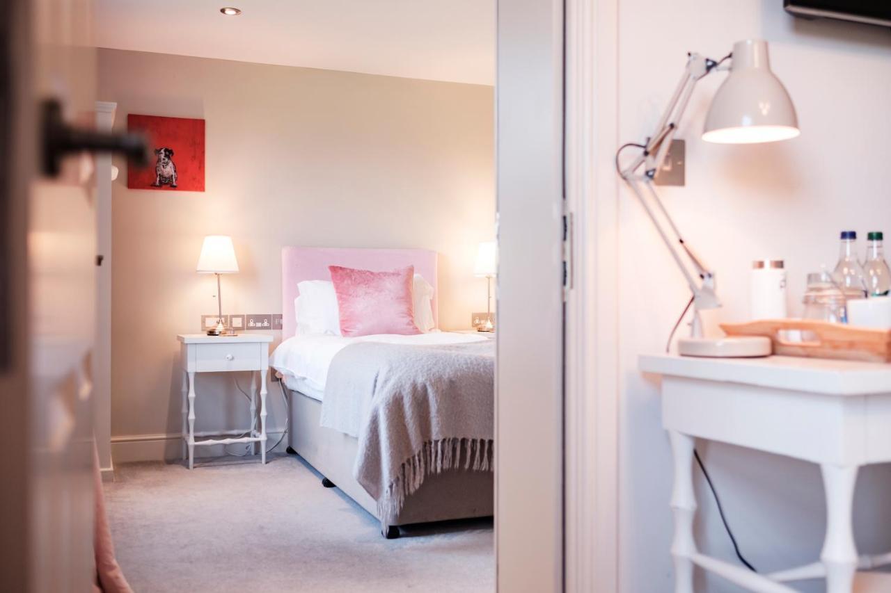The Bower Inn Bridgwater Exteriör bild A room at the hotel
